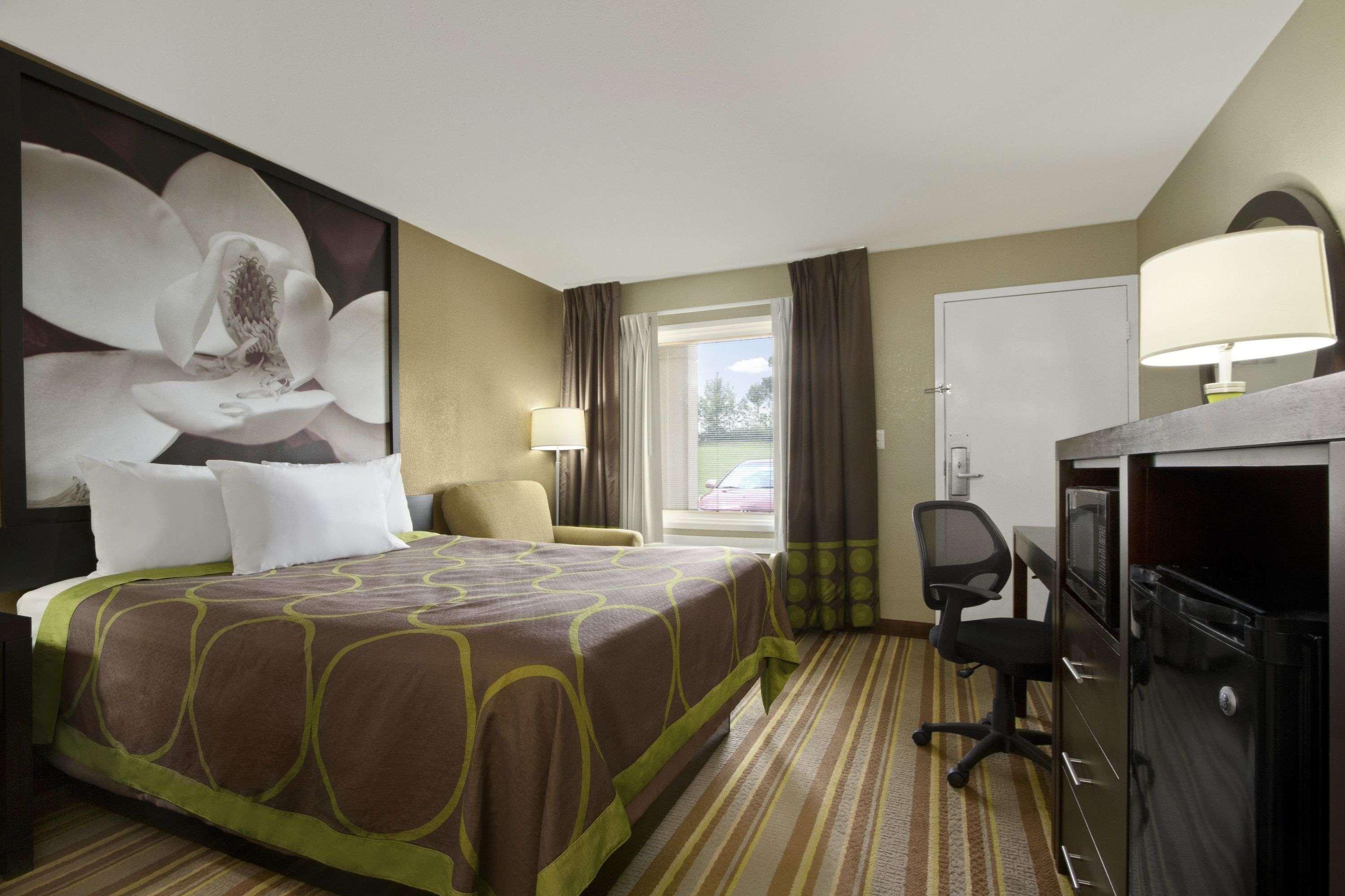 Super 8 By Wyndham-Tupelo Airport Μοτέλ Εξωτερικό φωτογραφία
