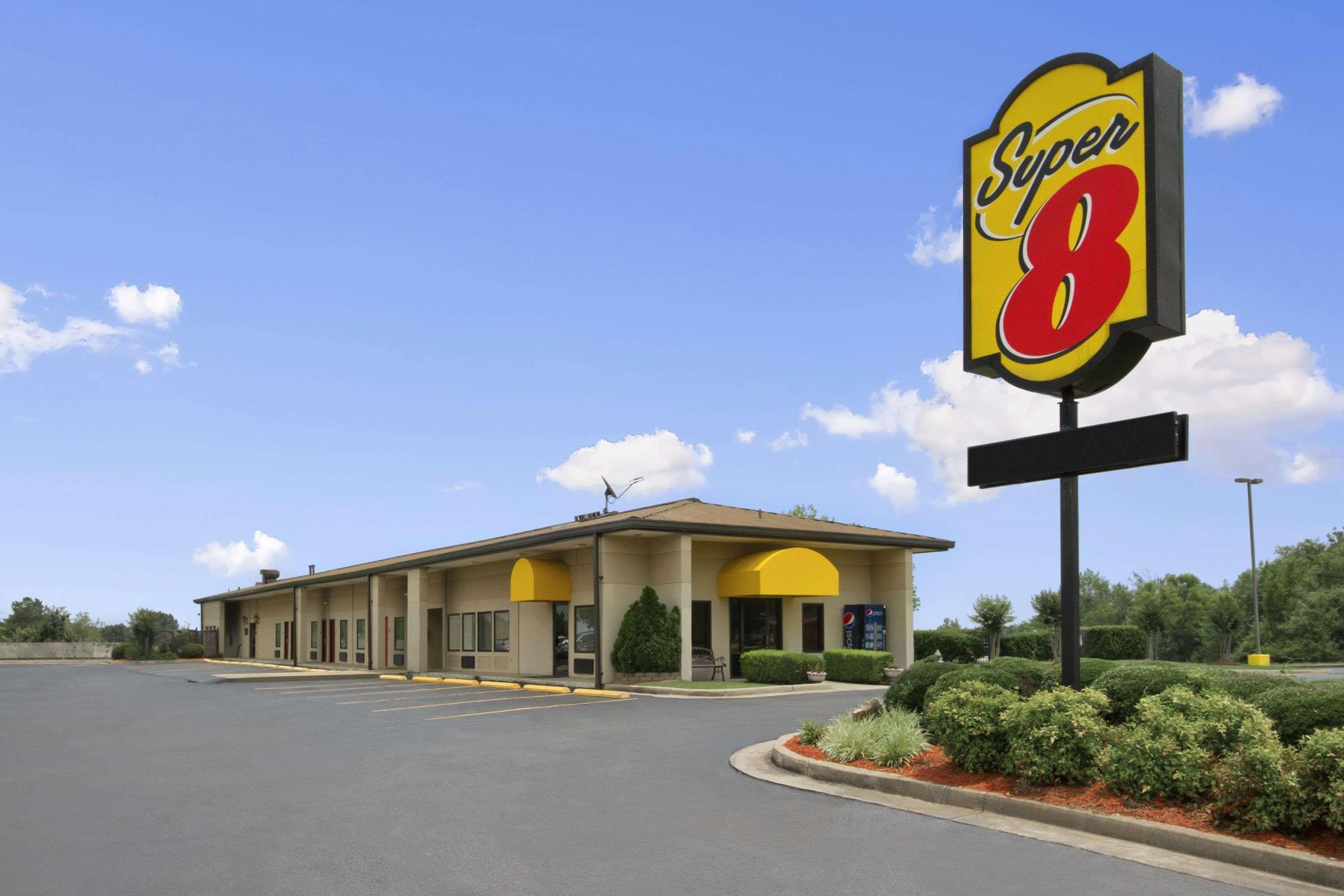 Super 8 By Wyndham-Tupelo Airport Μοτέλ Εξωτερικό φωτογραφία